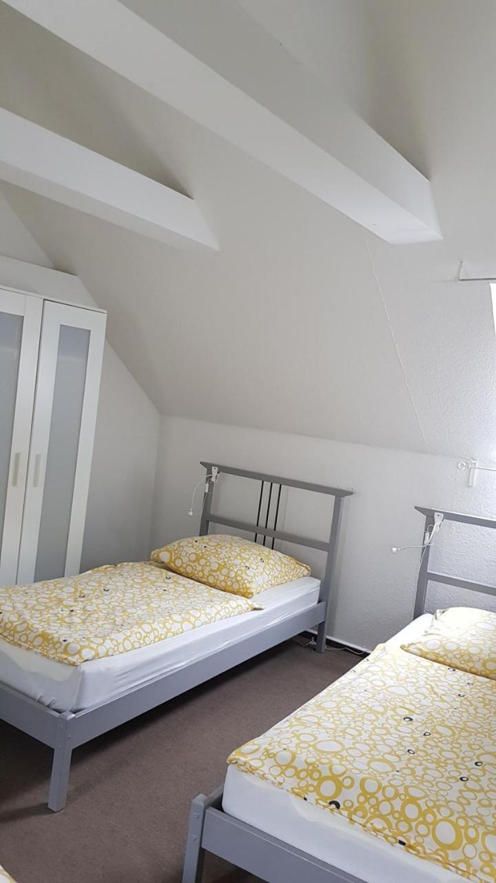 Bedpark Altona Pension Hamburgo Exterior foto